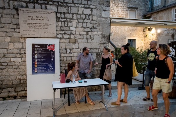 Screening of the film "Hand Gestures" and moderated discussion by Francesco Clerici / Mario Županović