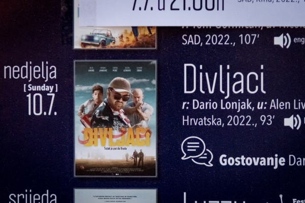 Projekcija filma "Divljaci" i moderirani razgovor Dario Lonjak + Alen Liverić / Ivica Perinović